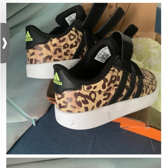 Adidas - Picture 2 of 5